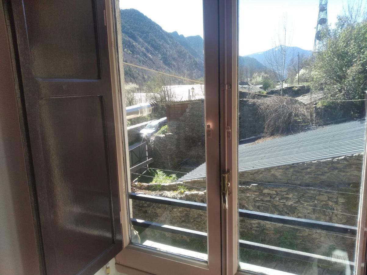 Casa Joan De Ribera Apartment Ribera de Cardós Екстериор снимка